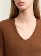 Elegant U-Neck Slim-Fit Knitted Pullover for Autumn Casual Wear