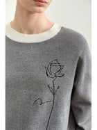 Women's Rose Embroidered Loose Knit Sweater - Autumn Contrast Top