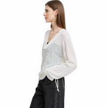 Women's V-Neck Knit Pullover - Minimalist Loose Autumn Top